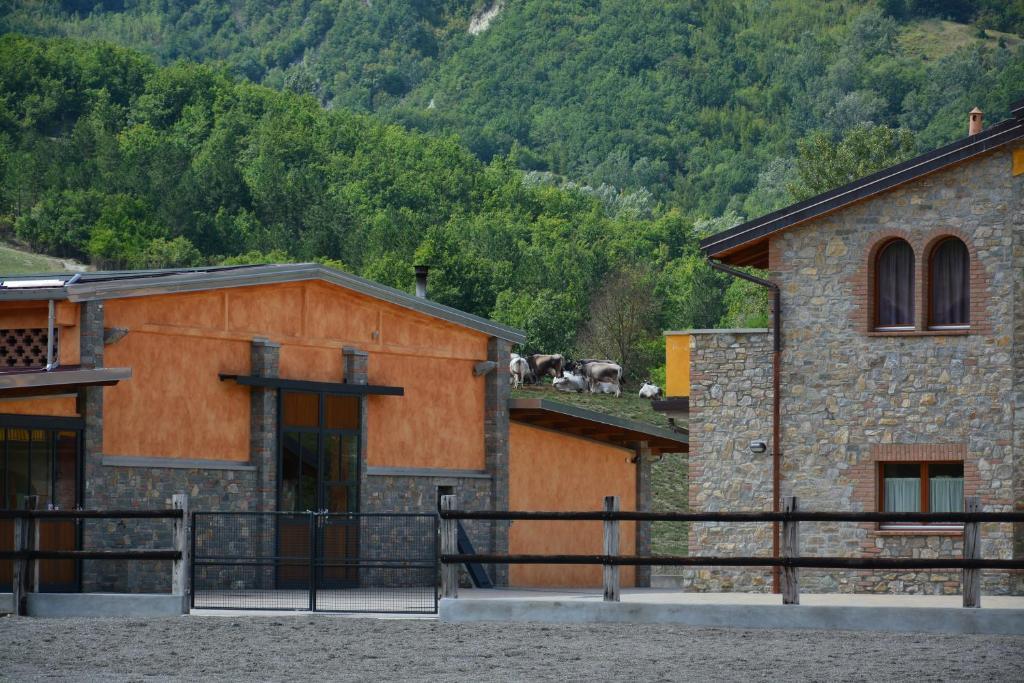 Agriturismo Cà Bella Villa San Sebastiano Curone Esterno foto